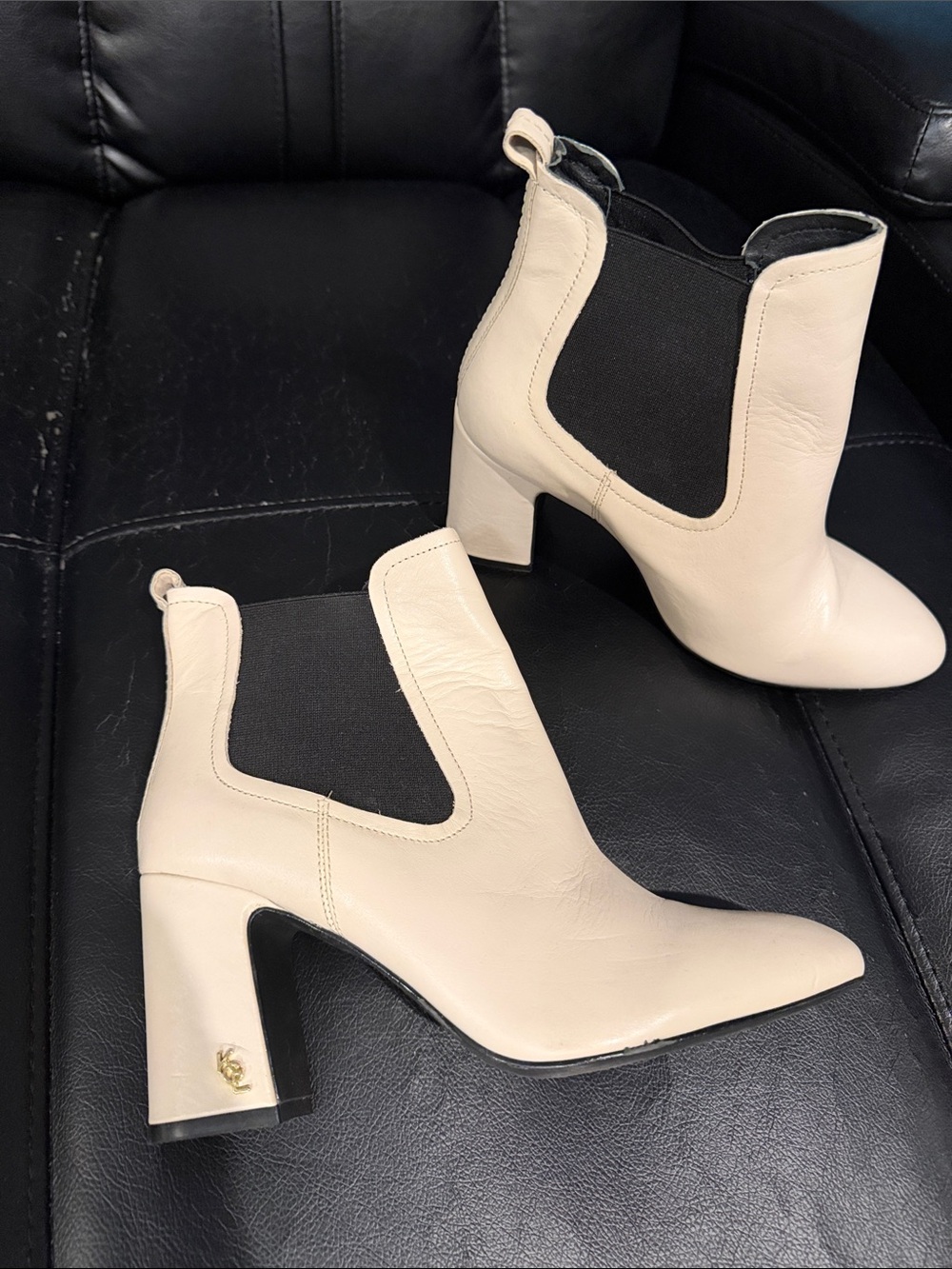 Kurt Geiger Women’s Cream Block-Heel Chelsea Boots Size:8